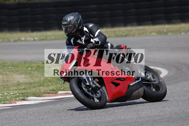 /24 16.07.2026  Cornu Master School ADR/gruen-vert/30